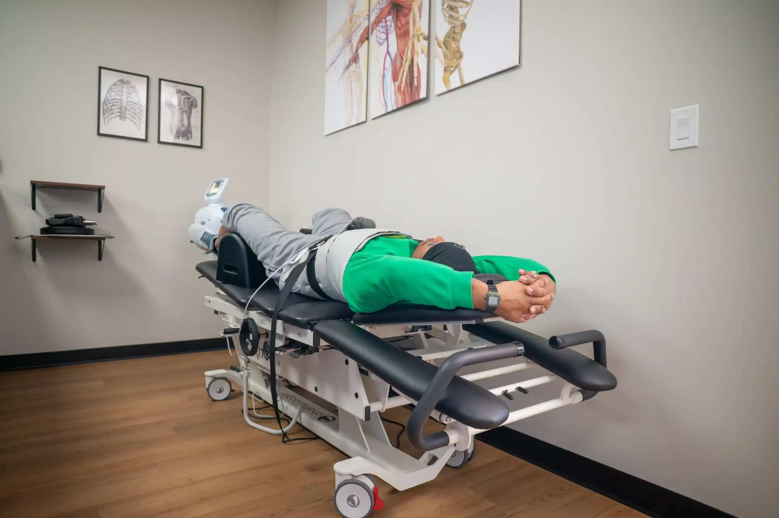 Chiropractor providing spinal decompression treatment at Limitless Chiropractic in Fort Worth